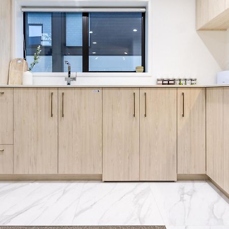 Urban Retreat: 2-Br Gem In Central Christchurch Leilighet Eksteriør bilde