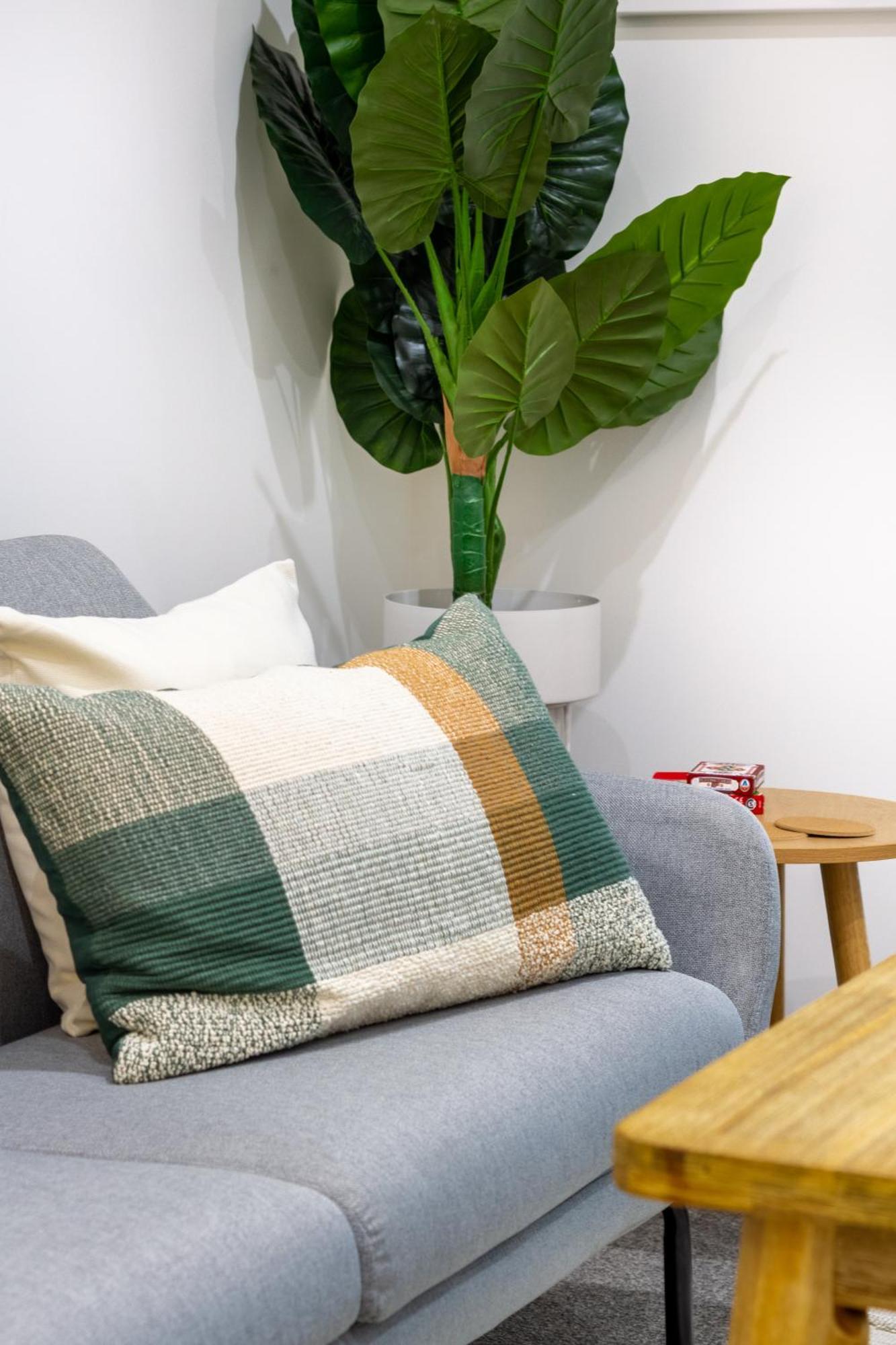 Urban Retreat: 2-Br Gem In Central Christchurch Leilighet Eksteriør bilde